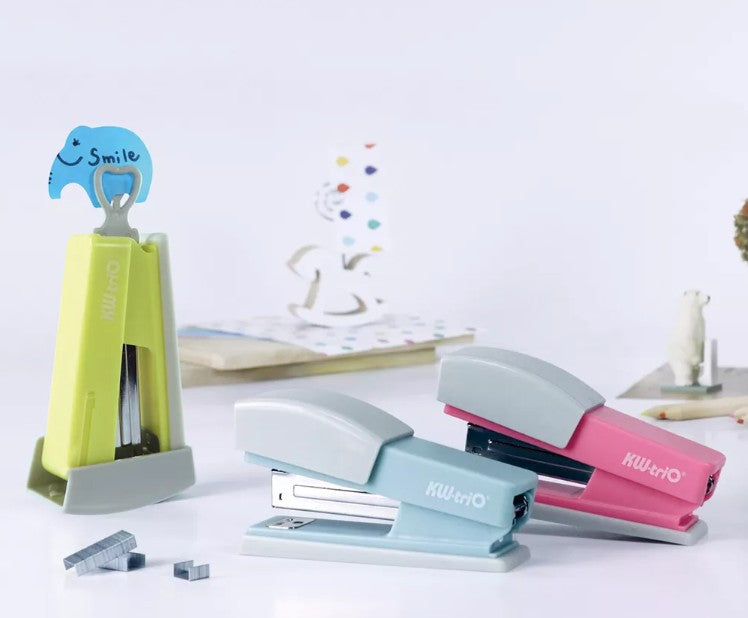 KW-Trio 055X6 Cute Swing Stapler, 20-Sheet Capacity, with 1000 Staples ()