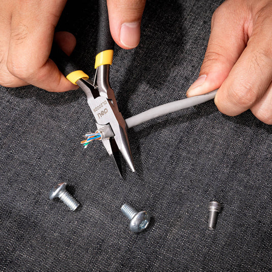 Mini Long Nose Pliers 5"